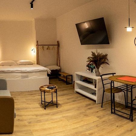 Blloku Studio Apartament Tirana Zewnętrze zdjęcie